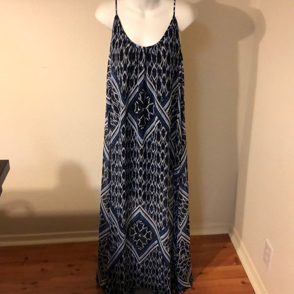 Express maxi dress - Picture 2 of 6